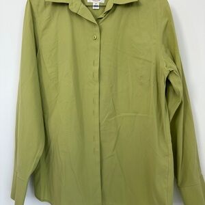 🩷 Talbots Olive Button-Down Shirt